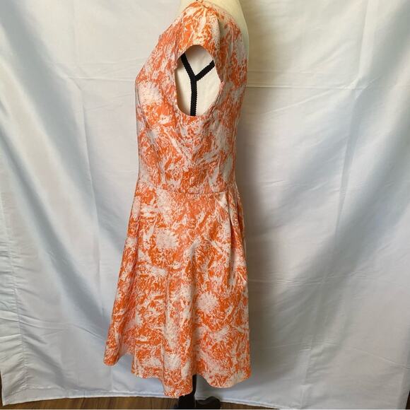 Betsey Johnson Jacquard Floral Orange Pleated Fit & Flare Dress Size 10 Womens - Picture 5 of 14